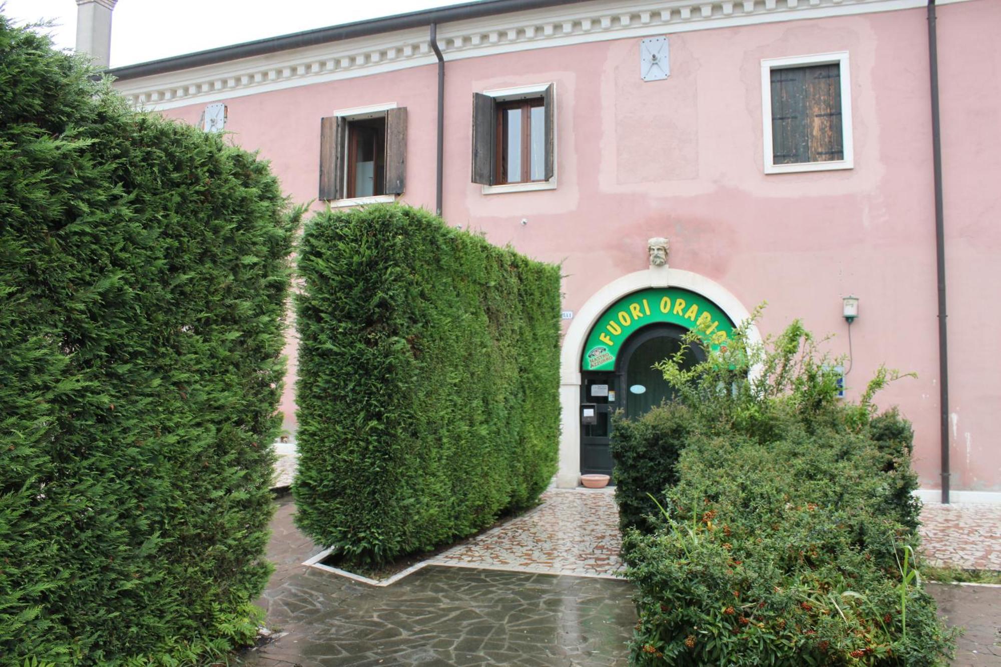 Villa Ferri Apartments Padova Exterior photo